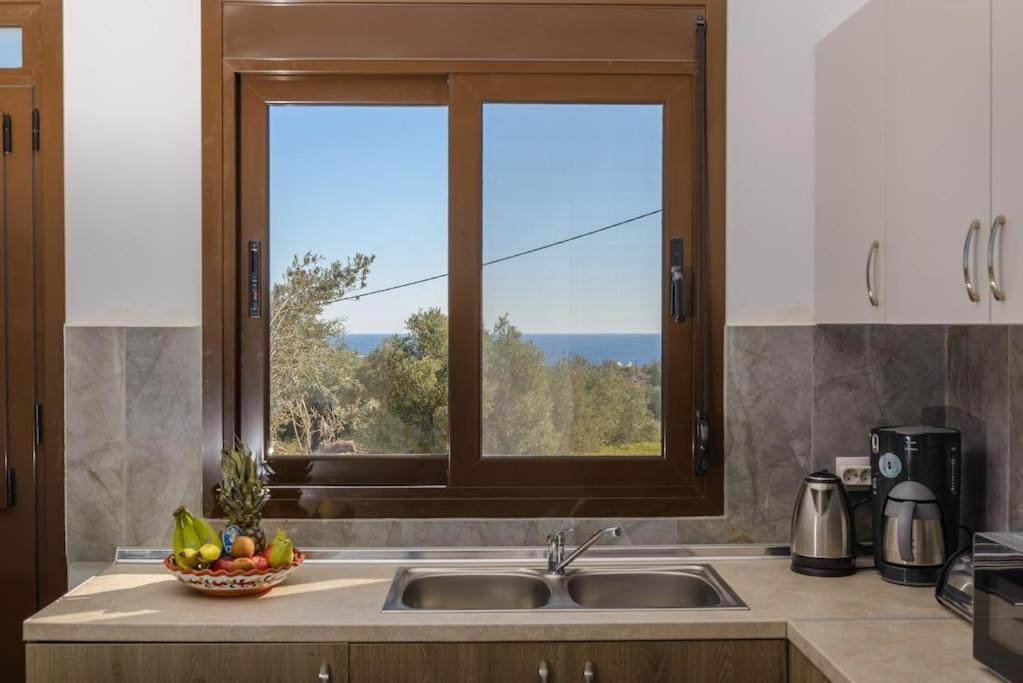ארכאנגלוס Blue Bay Villas , First Floor מראה חיצוני תמונה