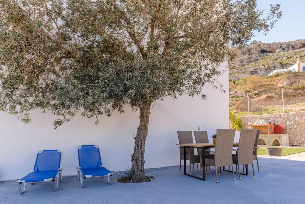 ארכאנגלוס Blue Bay Villas , First Floor מראה חיצוני תמונה